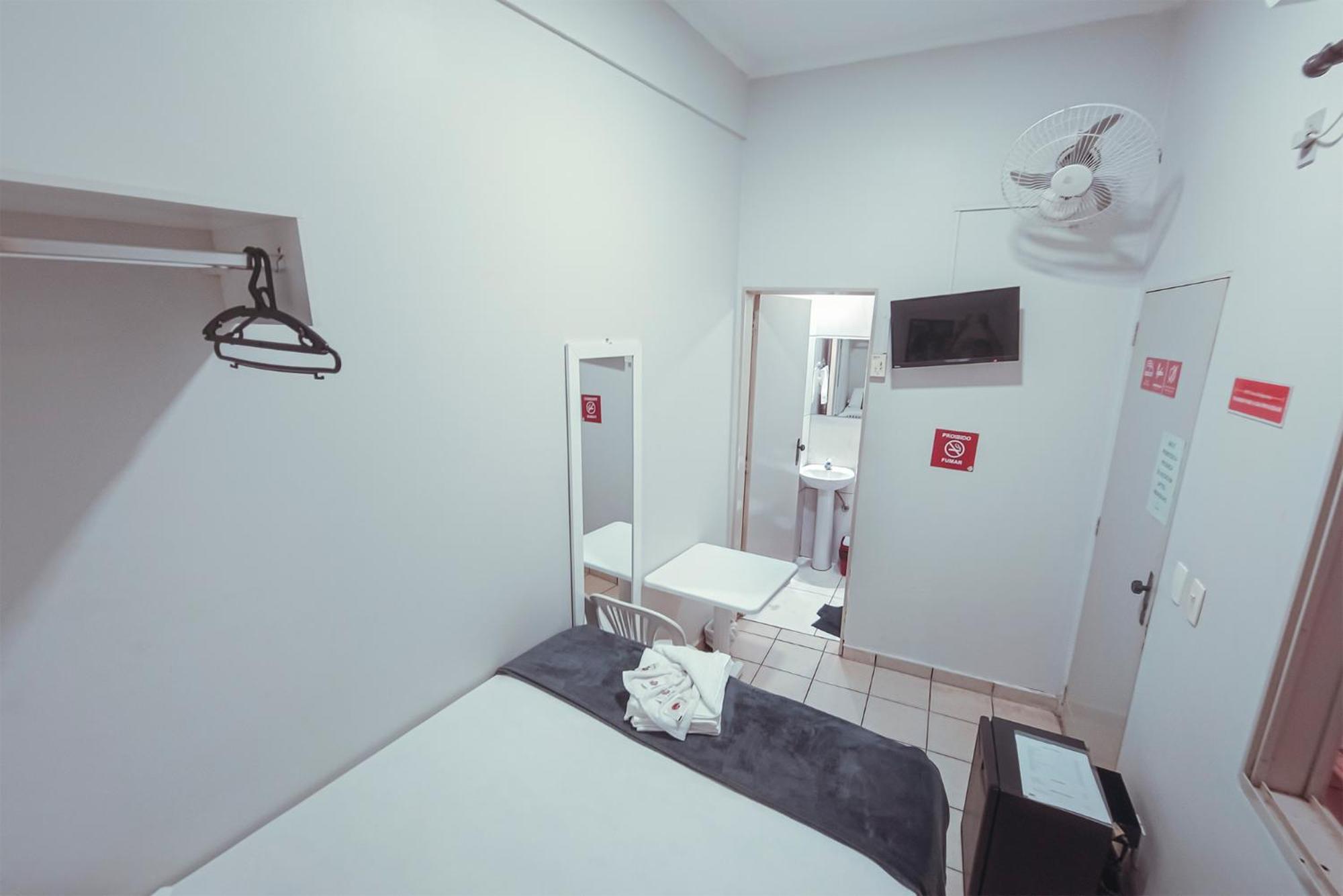 Hotel Apiacas Ribeirão Preto Dış mekan fotoğraf